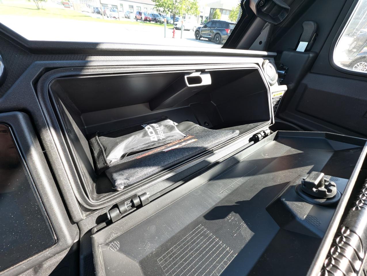 2025 AODES WorkCross 1000-3 HVAC Apple CarPlay | Back Up Camera | Bead Lockers - Photo #12
