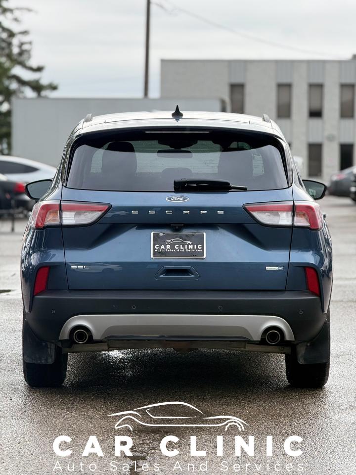 2020 Ford Escape SEL AWD - Photo #5