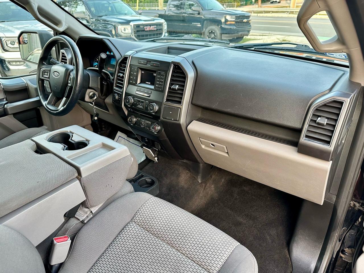 2017 Ford F-150 XLT - Photo #14
