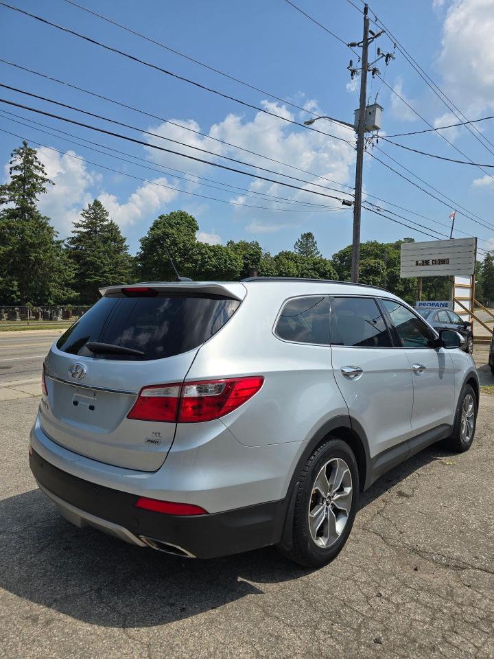 2015 Hyundai Santa Fe XL AWD 4dr 3.3L Auto Luxury w/6-Passenger - Photo #8