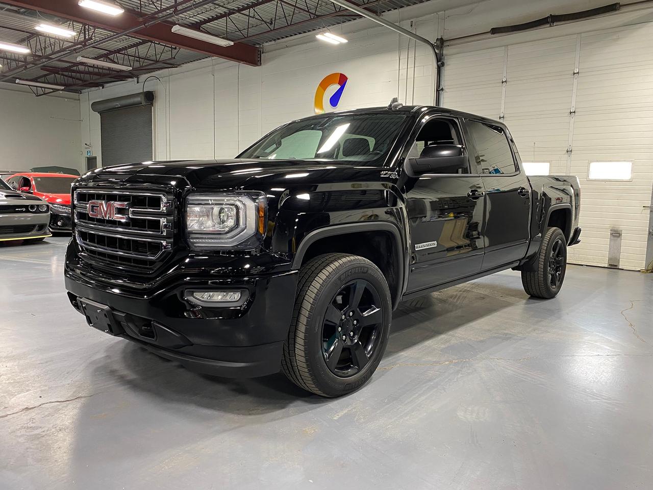 2018 GMC Sierra 1500 SLE - Photo #1