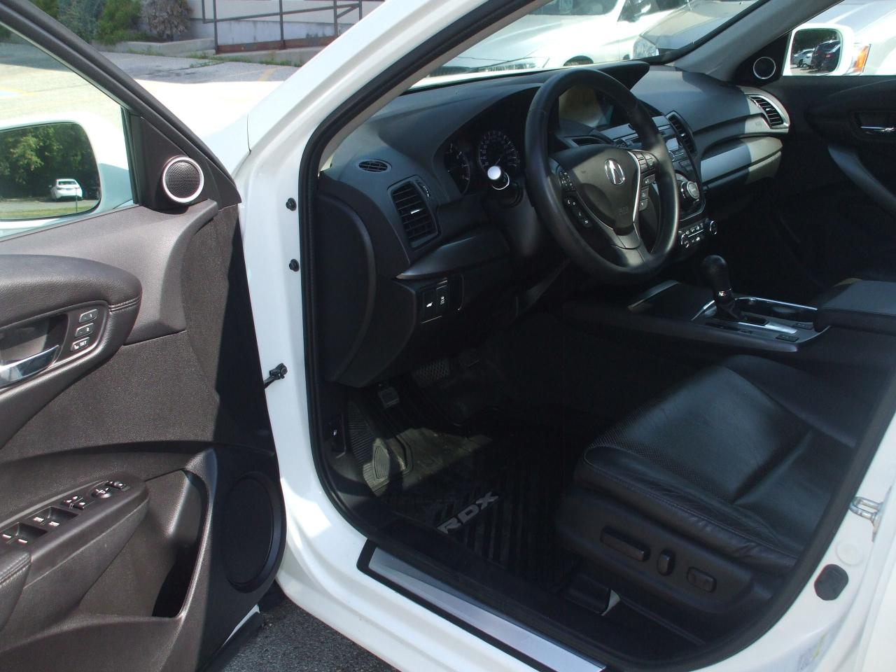 2015 Acura RDX AWD,Tech Pkg,Certified,GPS,Bluetooth,Sunroof,Fogs - Photo #10