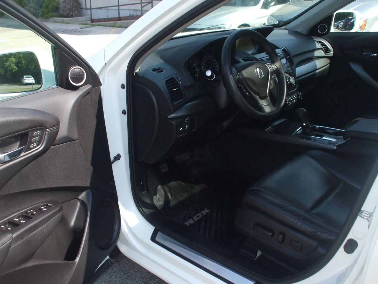 2015 Acura RDX AWD,Tech Pkg,Certified,GPS,Bluetooth,Sunroof,Fogs