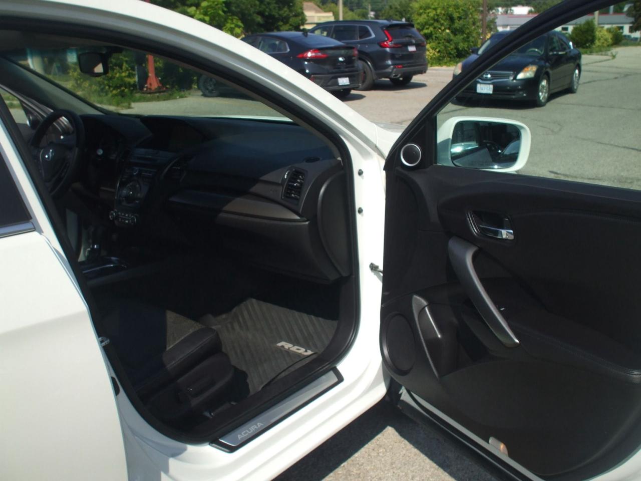 2015 Acura RDX AWD,Tech Pkg,Certified,GPS,Bluetooth,Sunroof,Fogs