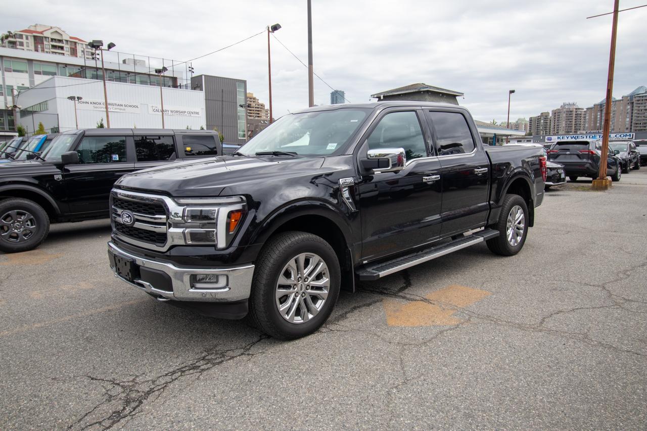 2024 Ford F-150 Lariat 4WD SuperCrew 5.5' Box Photo1