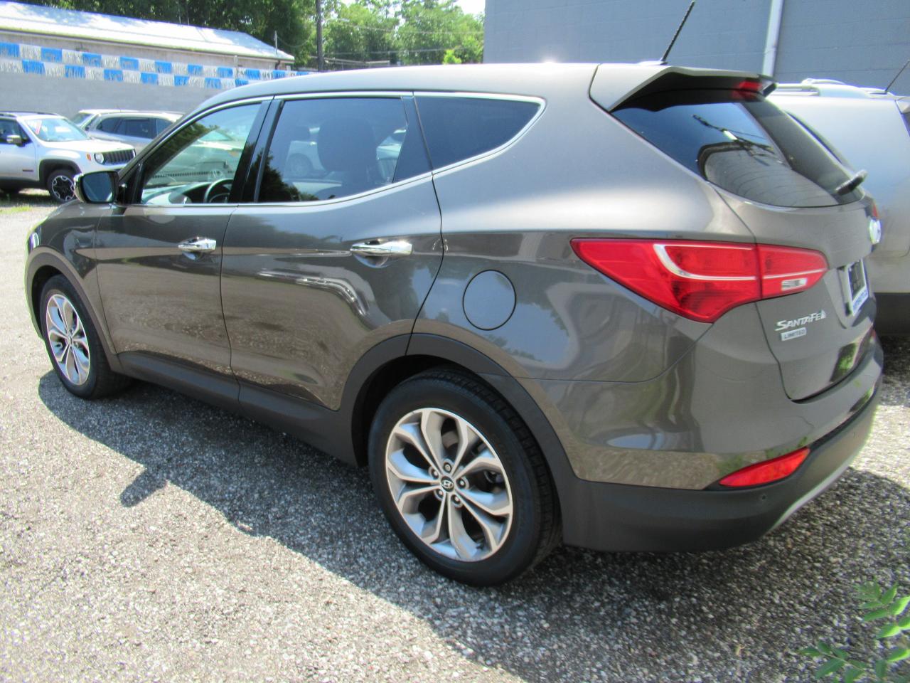 2013 Hyundai Santa Fe AWD 4DR 2.0T AUTO LIMITED - Photo #4