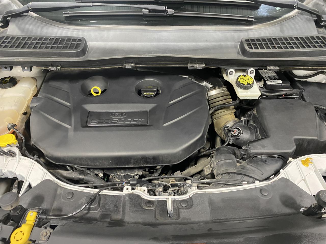 2016 Ford Escape Titanium - Photo #9