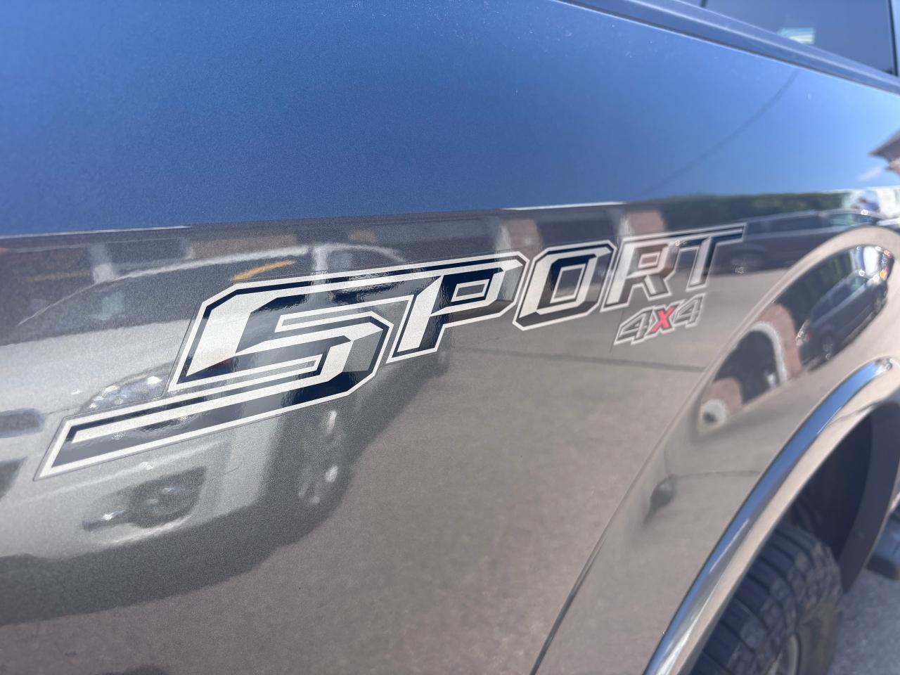 2017 Ford F-150 XLT NAV 5.0L V8 - Photo #8