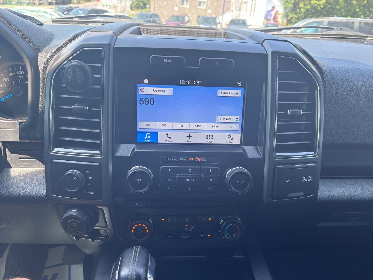 2017 Ford F-150 XLT NAV 5.0L V8 - Photo #22