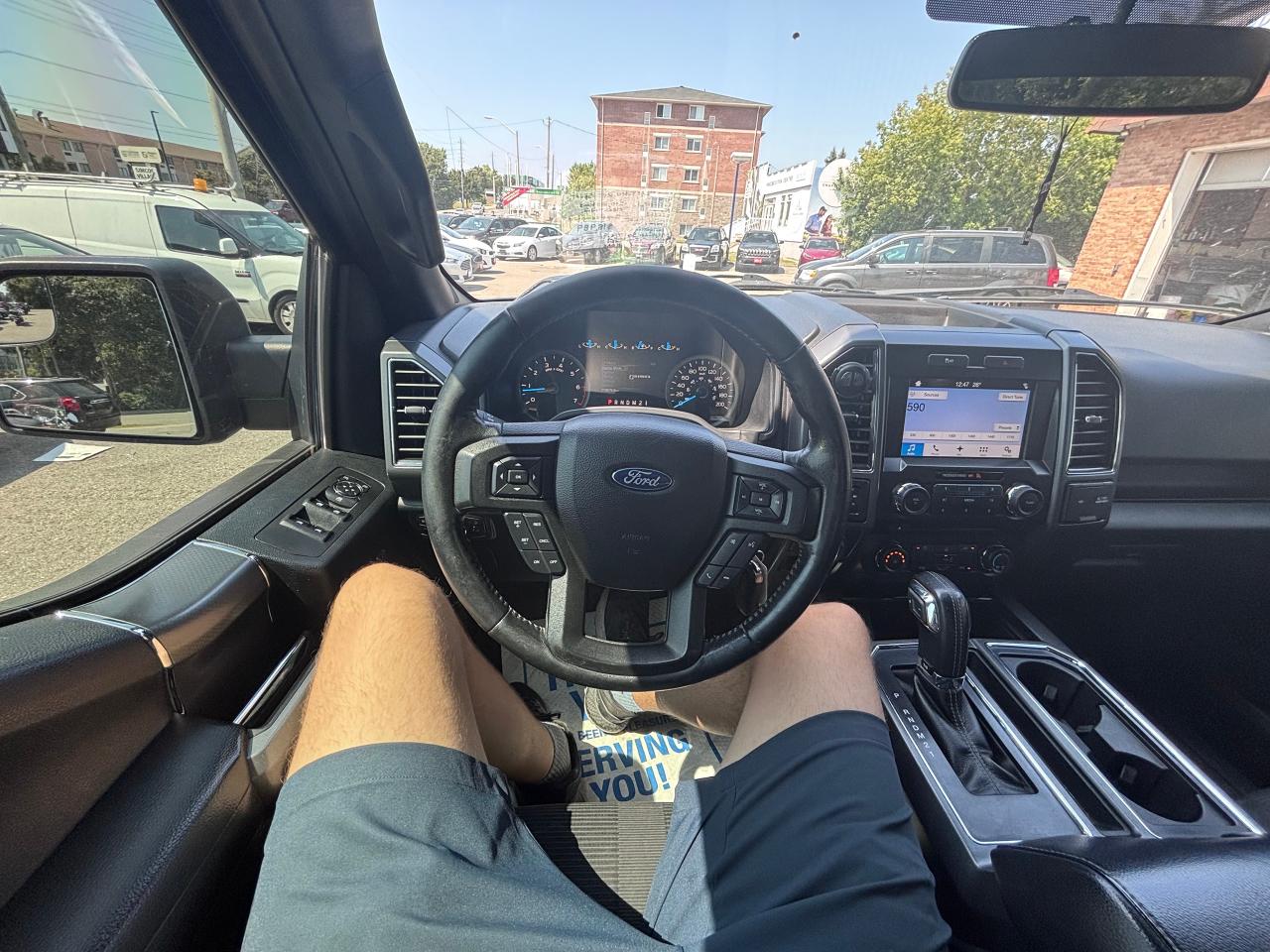 2017 Ford F-150 XLT NAV 5.0L V8 - Photo #17