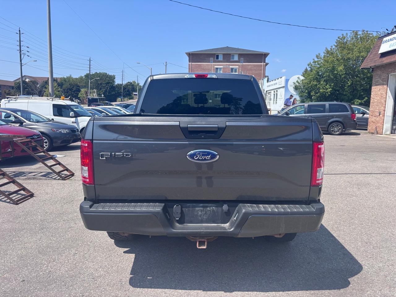 2017 Ford F-150 XLT NAV 5.0L V8 - Photo #9