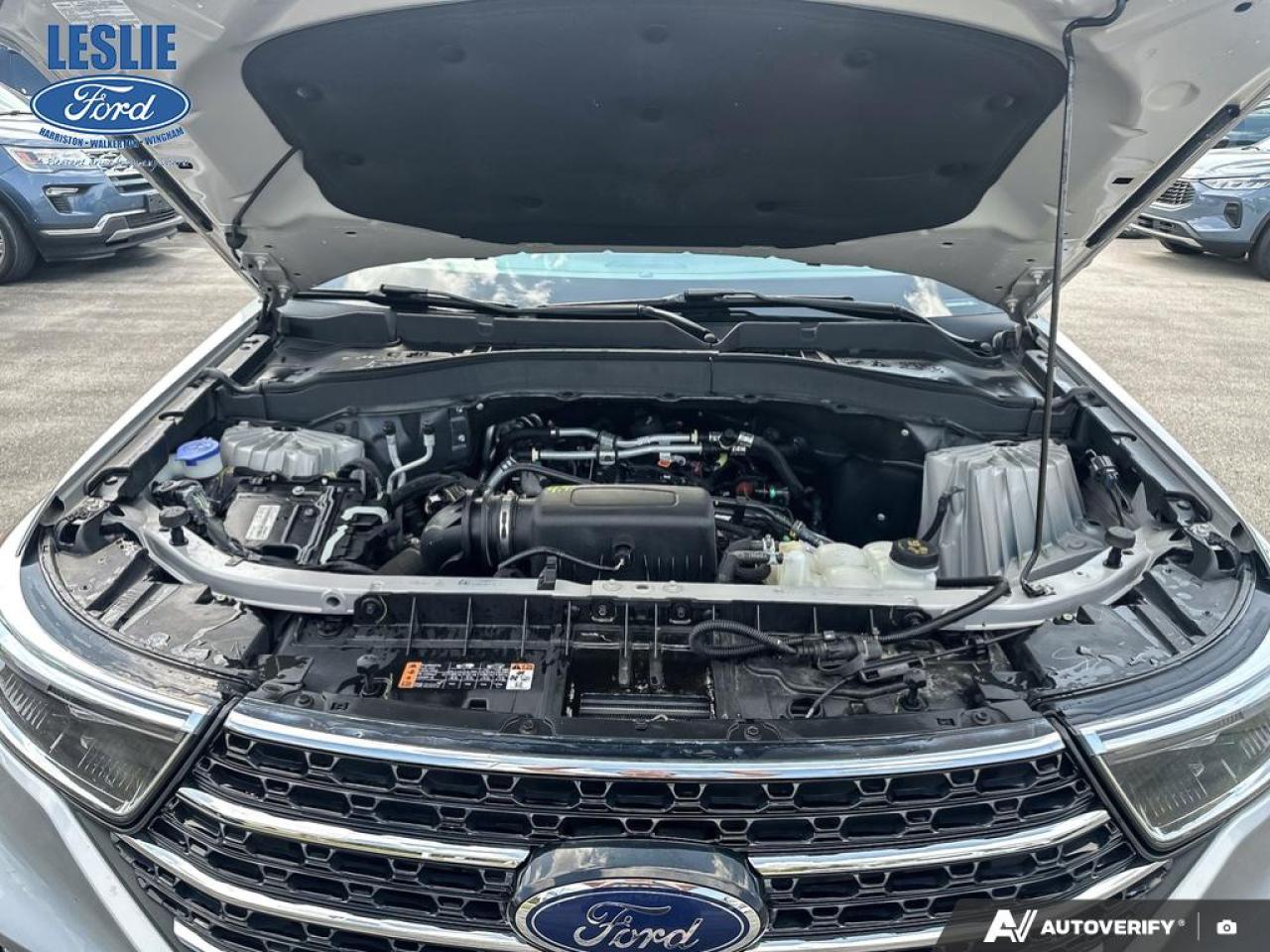 2021 Ford Explorer XLT 4WD Photo