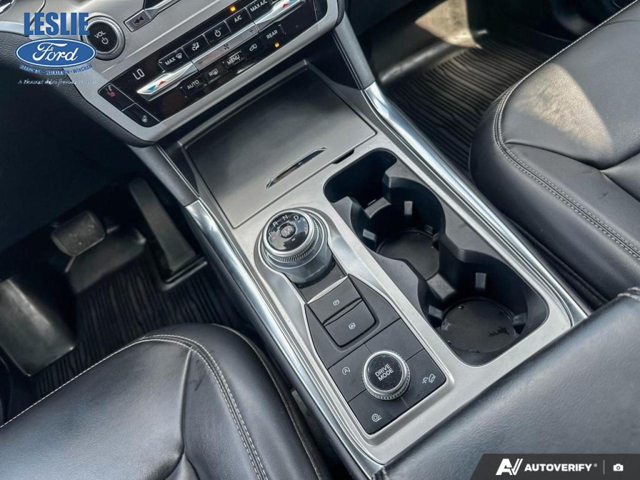 2021 Ford Explorer XLT 4WD Photo