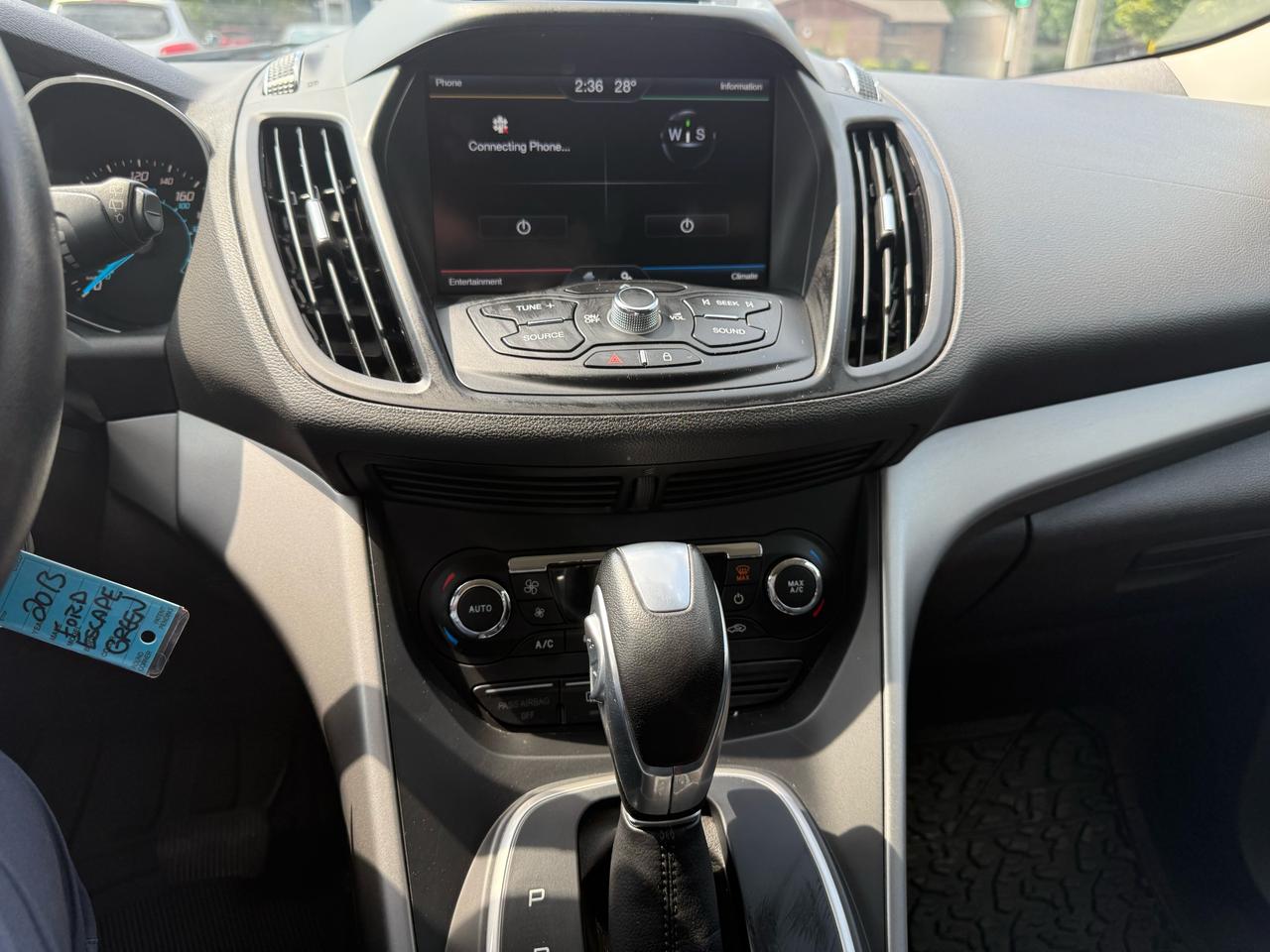 2013 Ford Escape SE Photo