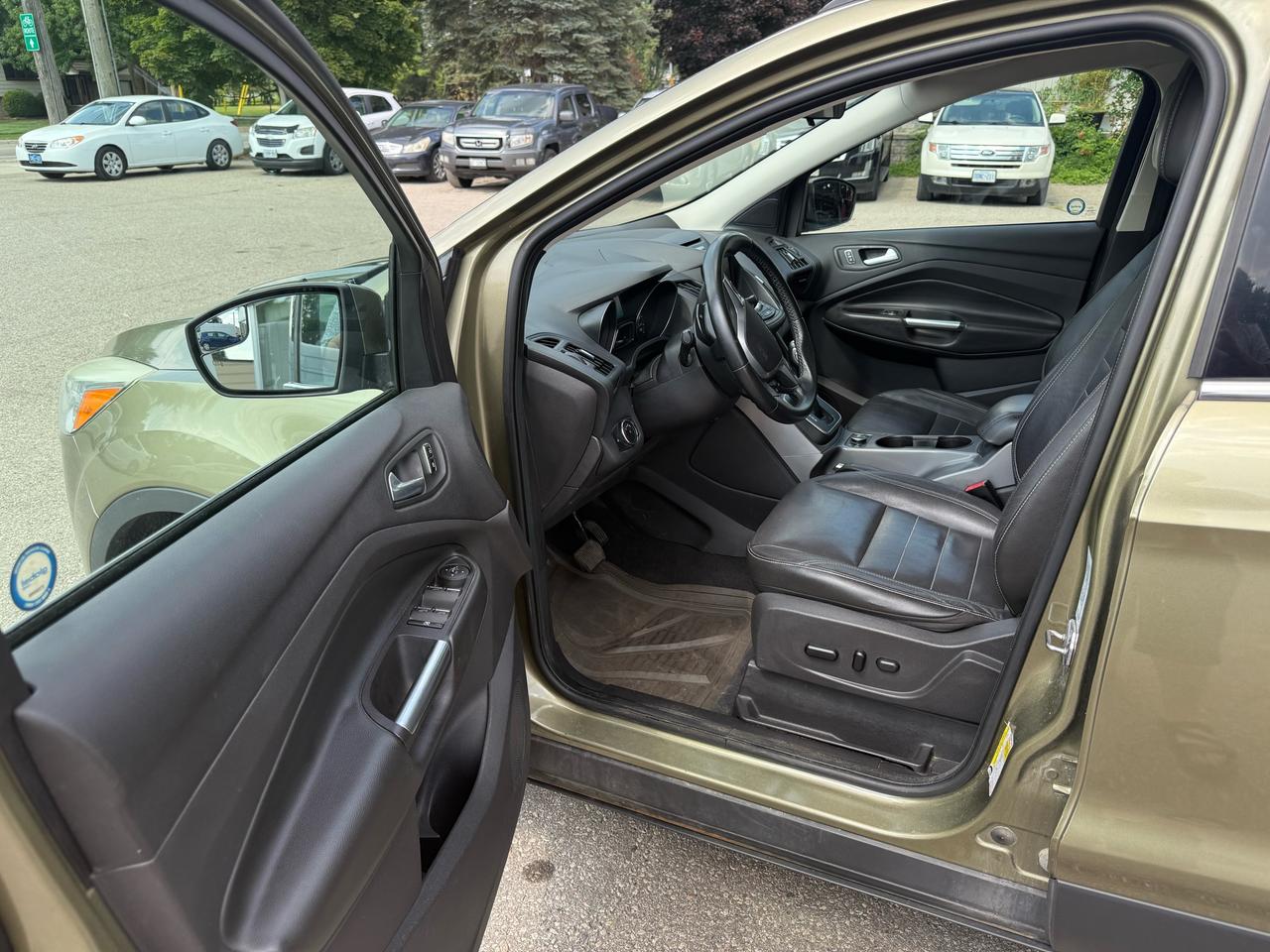 2013 Ford Escape SE Photo