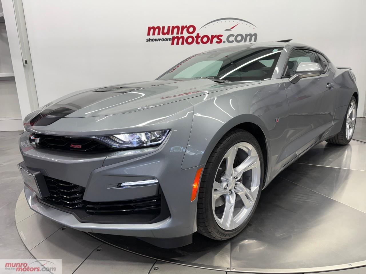 2023 Chevrolet Camaro 2dr Coupe 2SS Photo2