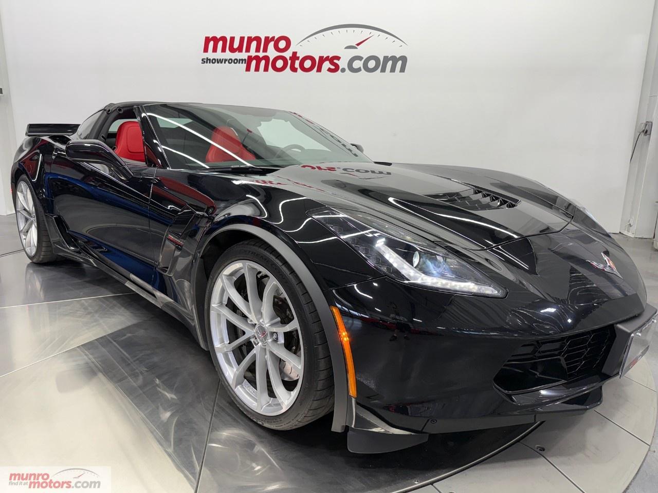 <p>Carfax: <a target=_blank rel=noopener noreferrer nofollow href=https://vhr.carfax.ca/en/?id=7E5M%2FjbUE5rm9%2Ba8K4goKRQzJoVqaUmh>https://vhr.carfax.ca/en/?id=7E5M%2FjbUE5rm9%2Ba8K4goKRQzJoVqaUmh</a></p><p></p><p>Check us out on youtube: click here</p><p>Like us on Facebook: <a target=_blank rel=noopener noreferrer nofollow href=https://www.facebook.com/munromotors/>https://www.facebook.com/munromotors/</a></p><p>We are located in Brantford, Ontario; Telephone City and the hometown of hockey legend Wayne Gretzky. Formerly located in St. George, Ontario for ten years, we are still east of London, south of Cambridge, and west of Hamilton. In order to get our customers to come here, we have to have great prices and then when you get here, we have to have a great car in order to earn your business.</p><p>Our business hours are Monday to Friday 10am to 5pm. We are closed on Saturdays and Sundays.</p><p>At Munro Motors, we find unique vehicles and post our entire stock online in order to ensure that our vehicles find their happy home.</p><p>To ensure our customers can get what they've always wanted, we offer financing services through TD Auto Finance, Desjardins, CIBC Auto Finance and Independent Leasing Companies on vehicles that are less than ten model years old and boats that are less than twenty-five model years old.</p><p>We also offer warranty products through Lubrico and GVC warranties to ensure that your mechanical baby stays in tip-top condition.</p><p>All of our vehicles are hand-picked by the very knowledgeable owner, Andy Munro, who has been connecting people to their dreams for many years.</p><p><a target=_blank rel=noopener noreferrer nofollow href=http://Munromotors.com>Munromotors.com</a></p><p>Email: <a target=_blank rel=noopener noreferrer nofollow><u>sales@munromotors.com</u></a></p><p>Most of our vehicles are already reconditioned, saftied, etested and ready to drive home with you.</p><p>Delivery is available. Ask for details</p><p>All prices are subject to HST and licensing, no hidden fees.</p>