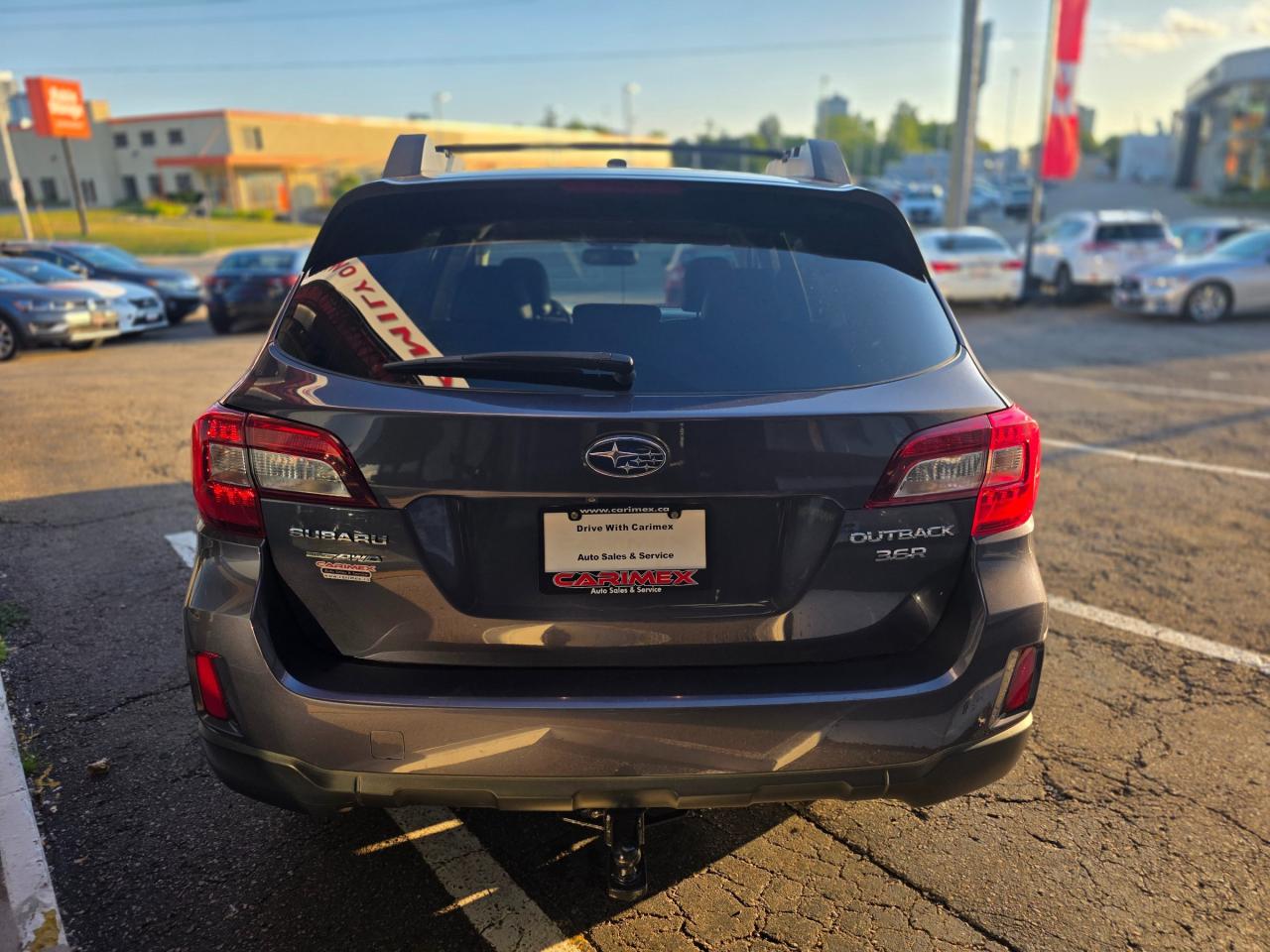 2015 Subaru Outback 3.6R Limited Package NAVI | BSM | Leather | HK Sound | Sunroof | Backup Camera Photo