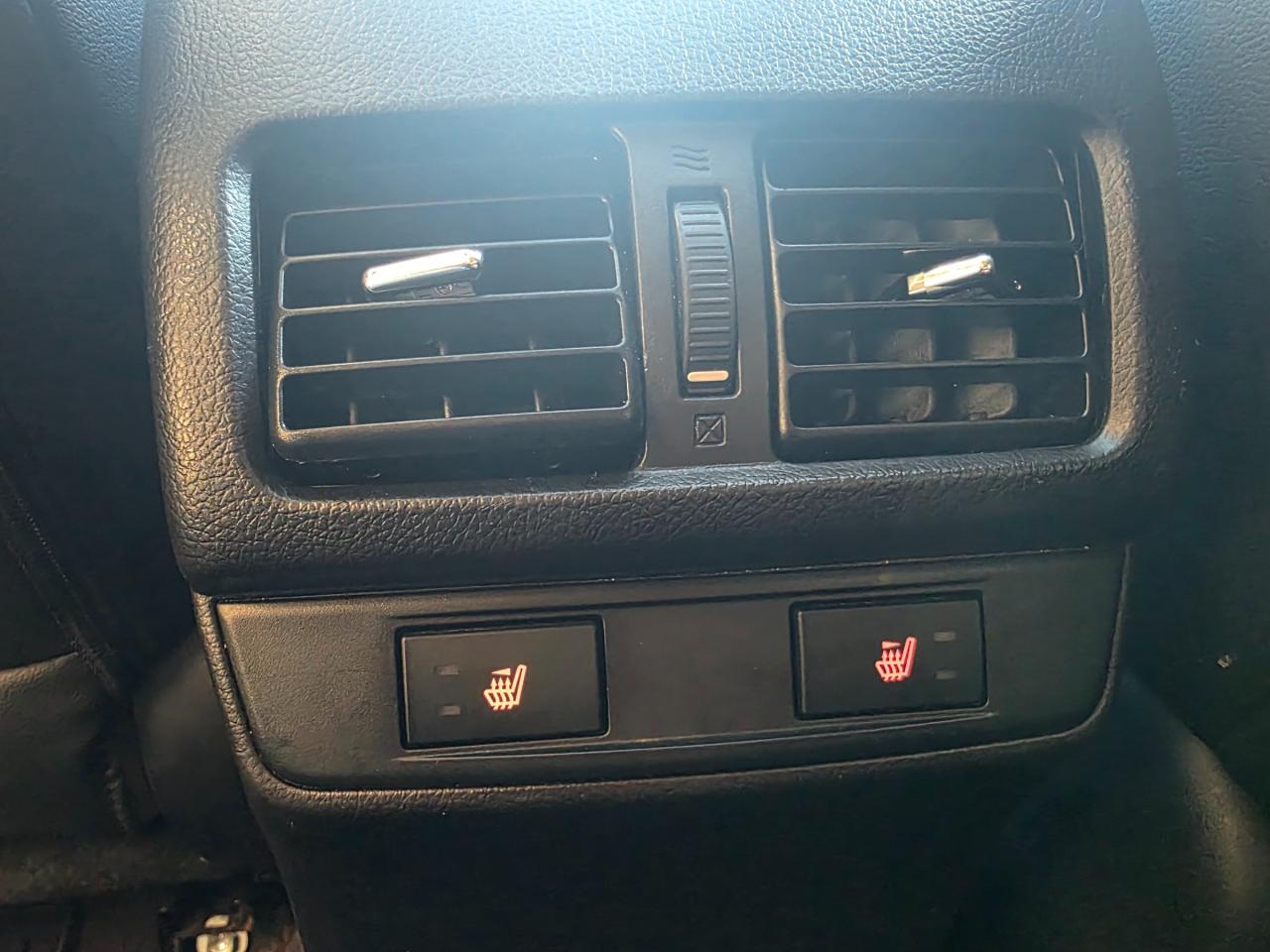 2015 Subaru Outback 3.6R Limited Package NAVI | BSM | Leather | HK Sound | Sunroof | Backup Camera Photo