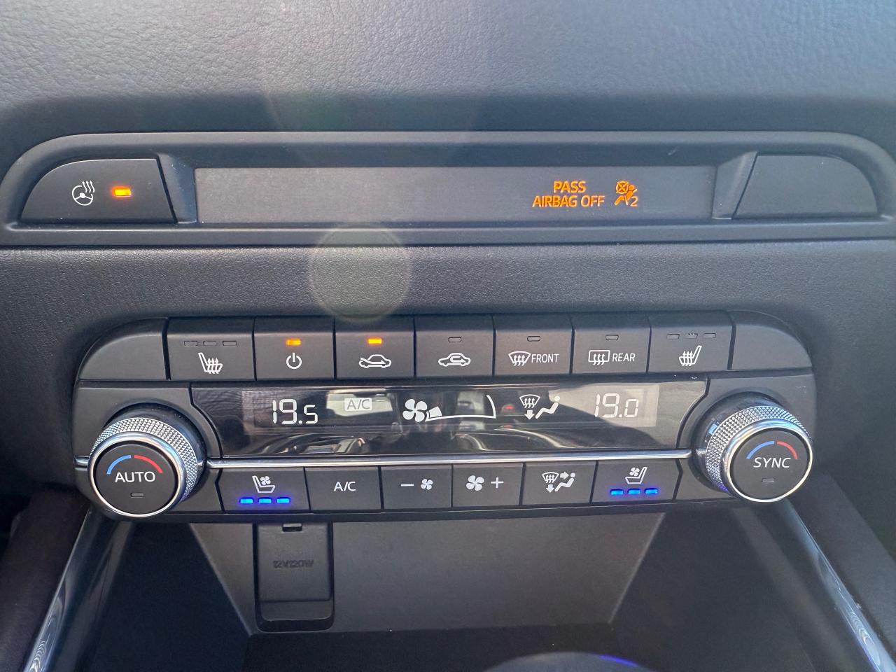 2023 Mazda CX-5 Signature NAV! Heads Up Display! Cooled Seats! Photo