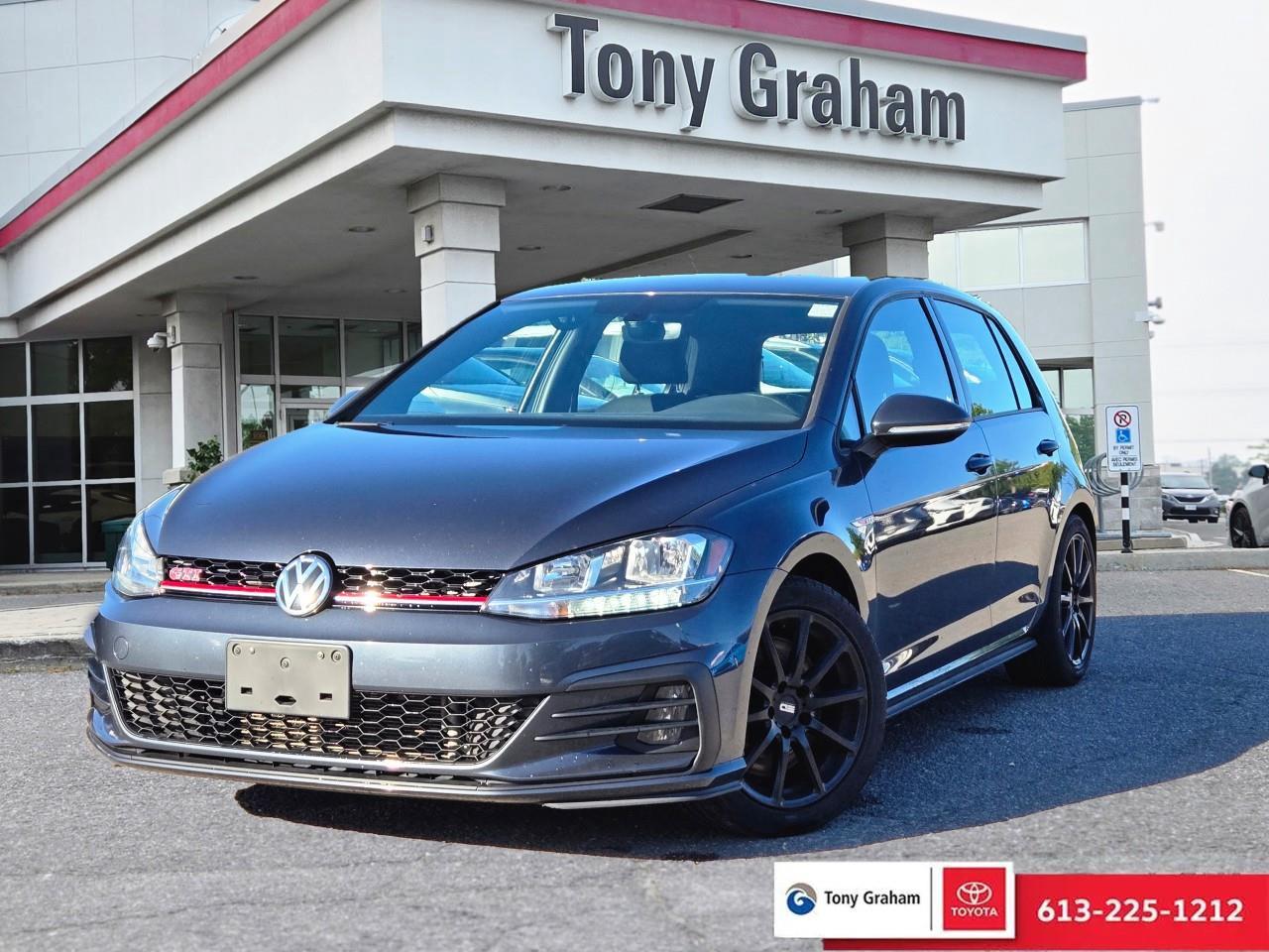 Used 2019 Volkswagen Golf GTI 5-Door for sale in Ottawa, ON