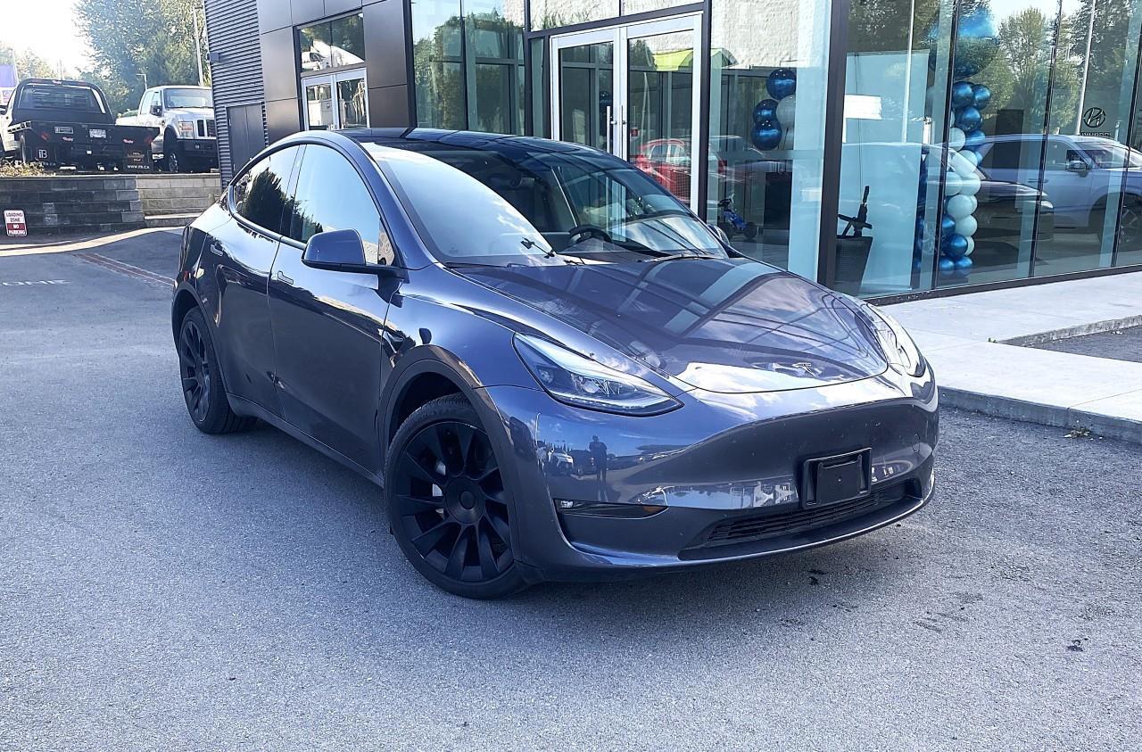 Used 2023 Tesla Model Y LONG RANGE for sale in Abbotsford, BC