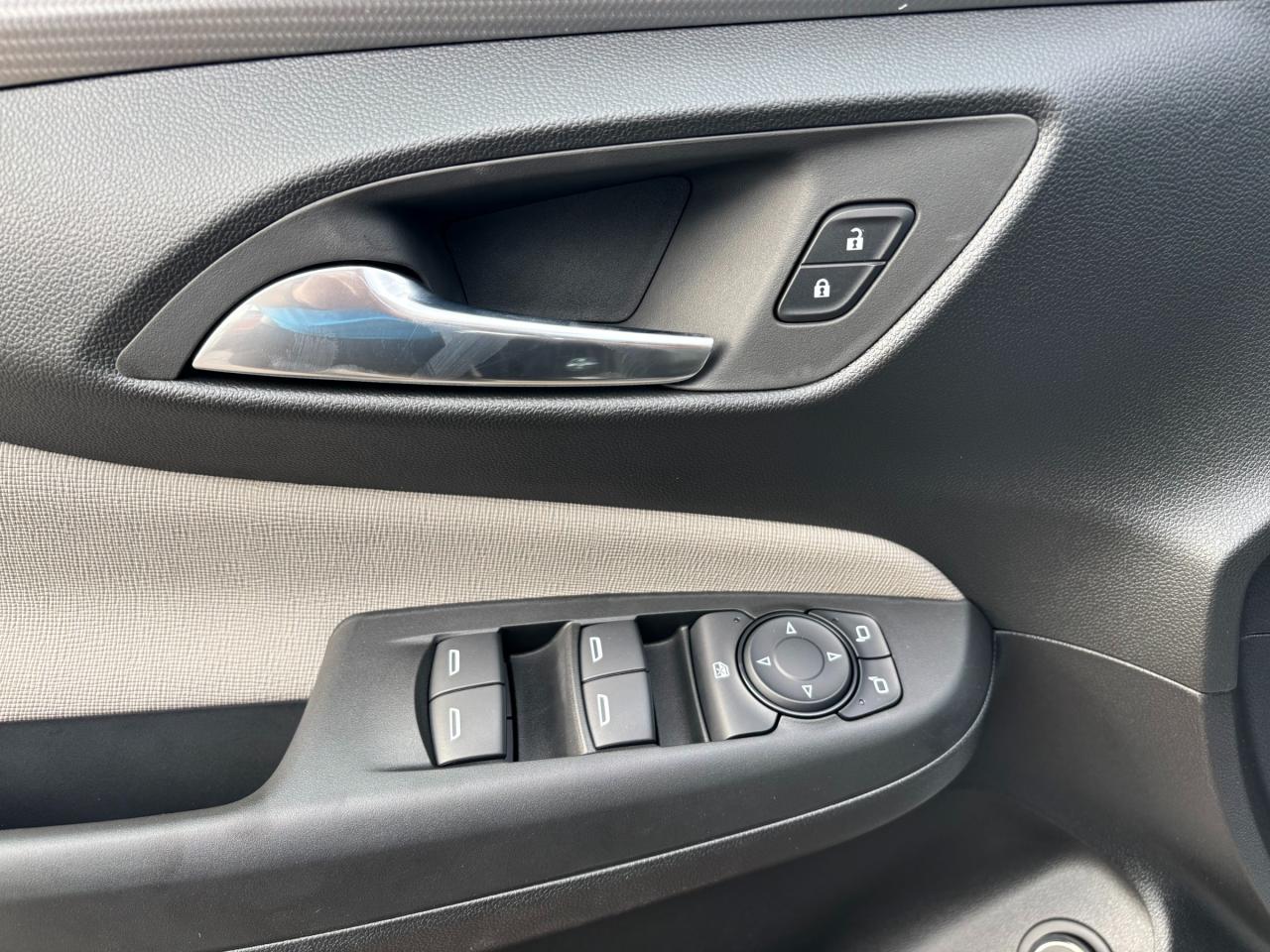 2025 Buick Envista 2025 Buick Envista Avenir AWD Photo