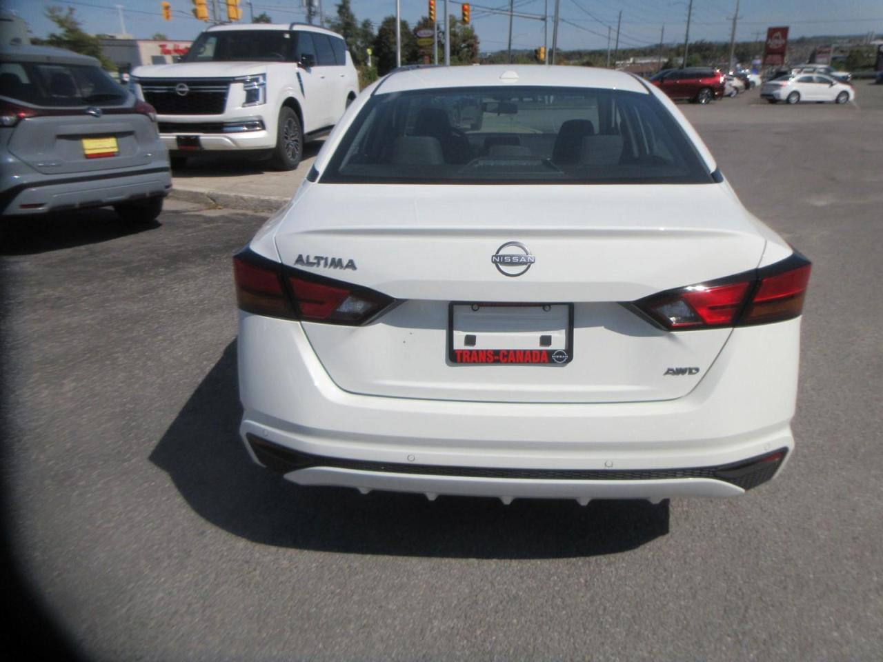 2024 Nissan Altima S Photo3