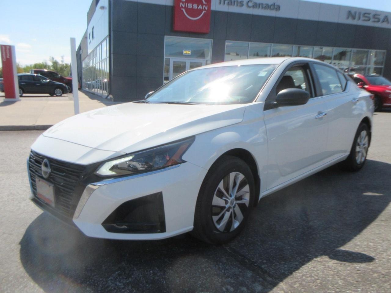 2024 Nissan Altima S Photo0