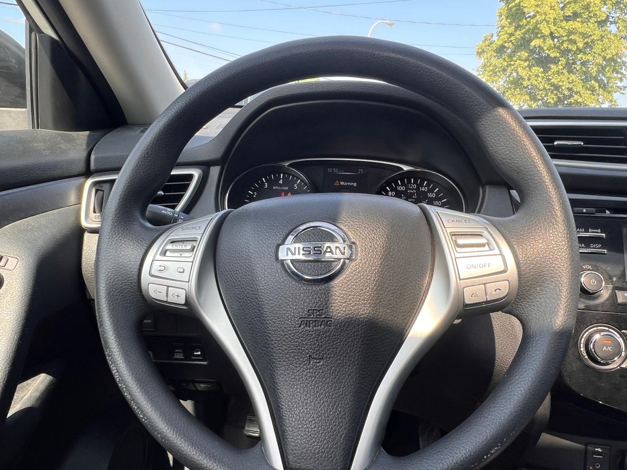 2015 Nissan Rogue AWD 4dr SV - Photo #10