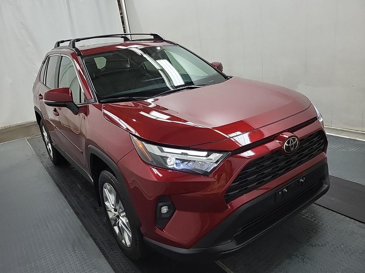 Used 2025 Toyota RAV4 XLE for sale in Toronto, ON