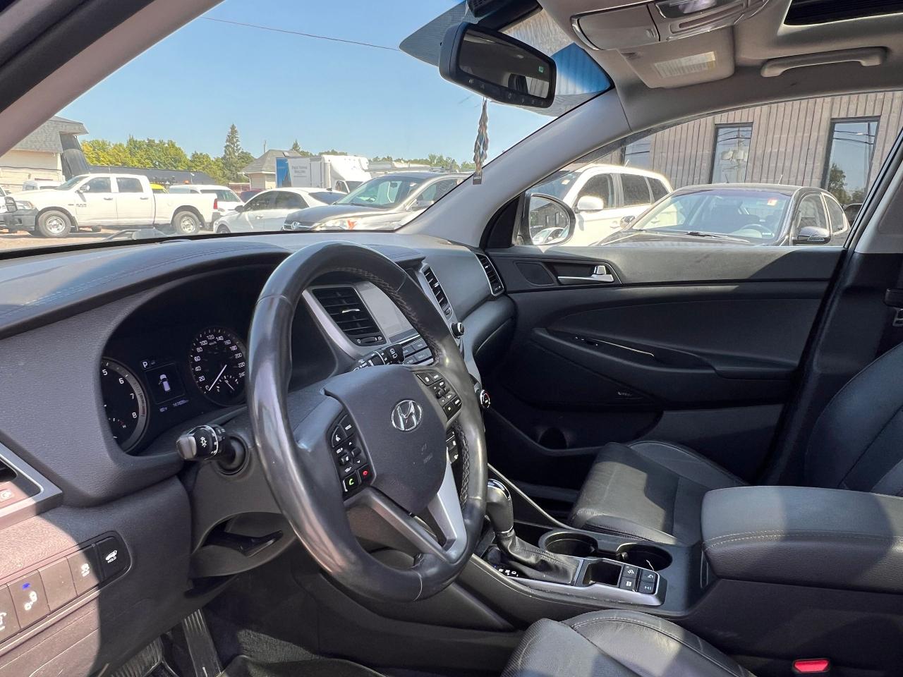 2018 Hyundai Tucson 2.0L Luxury AWD - Photo #9