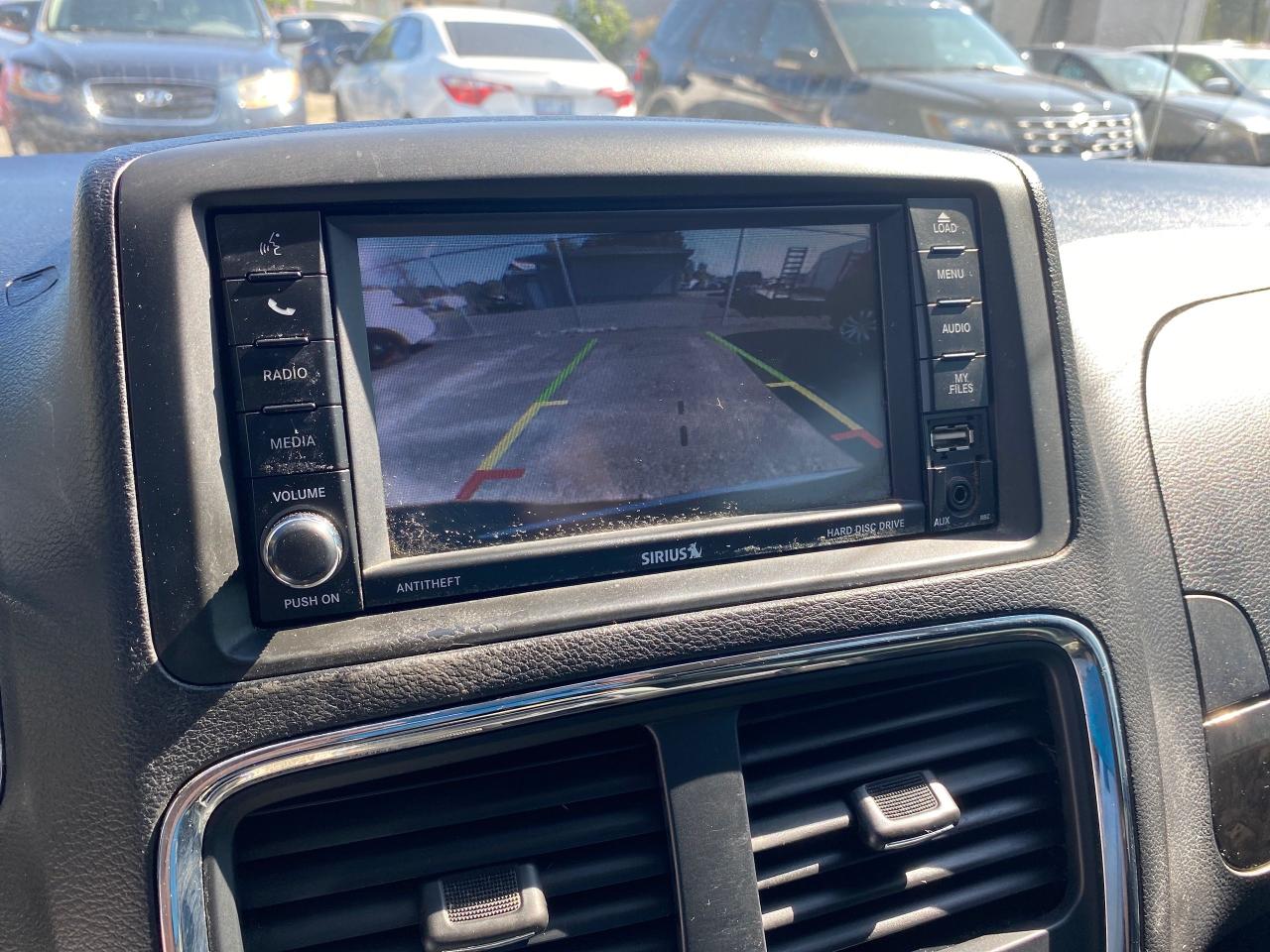 2017 Dodge Grand Caravan Crew Plus - Photo #13