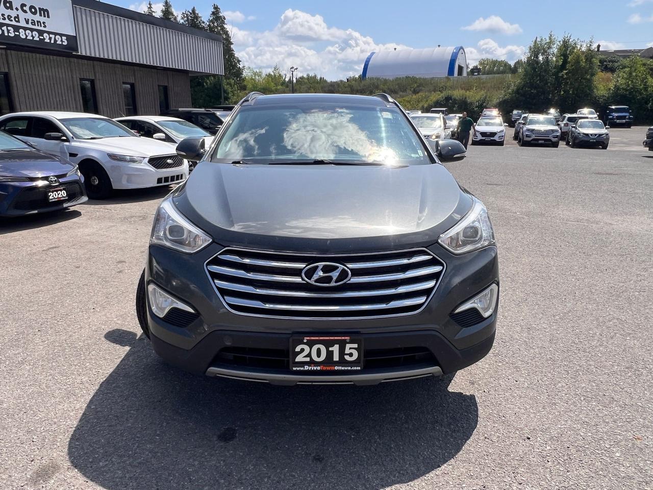 2015 Hyundai Santa Fe XL AWD 4dr 3.3L Auto Limited - Photo #7
