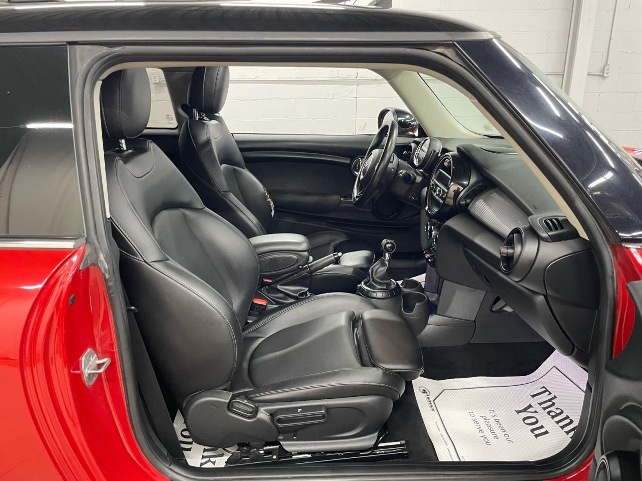 2016 MINI Cooper 