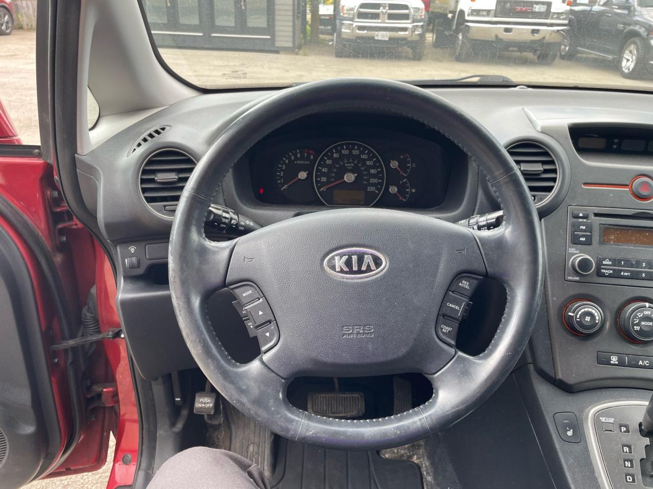 2008 Kia Rondo LX