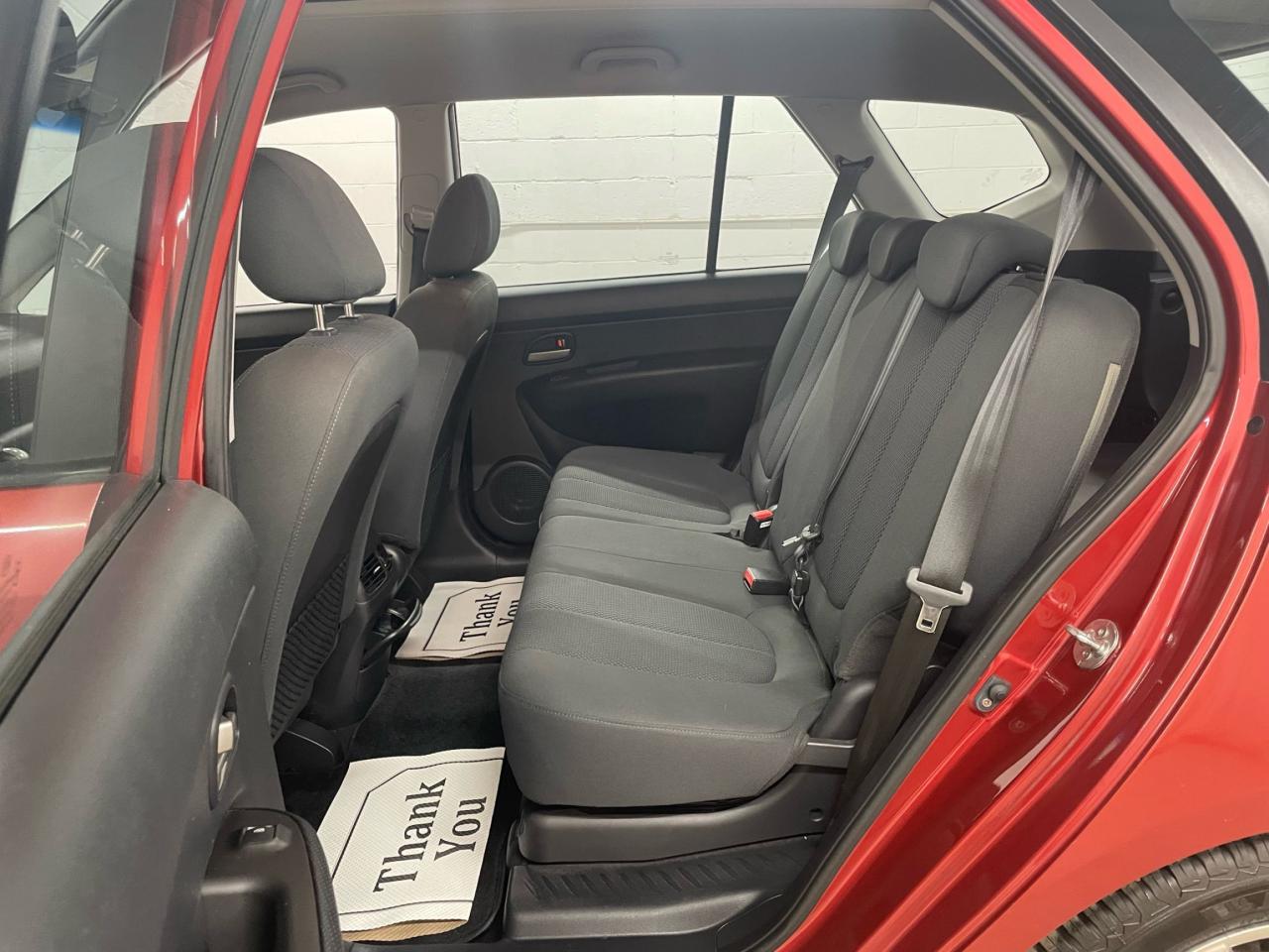 2008 Kia Rondo EX