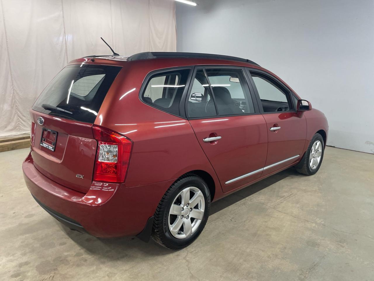 2008 Kia Rondo EX
