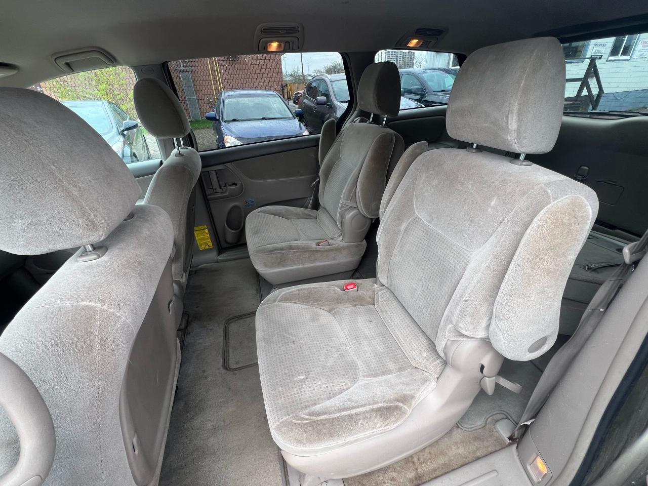 2010 Toyota Sienna CE - Photo #14
