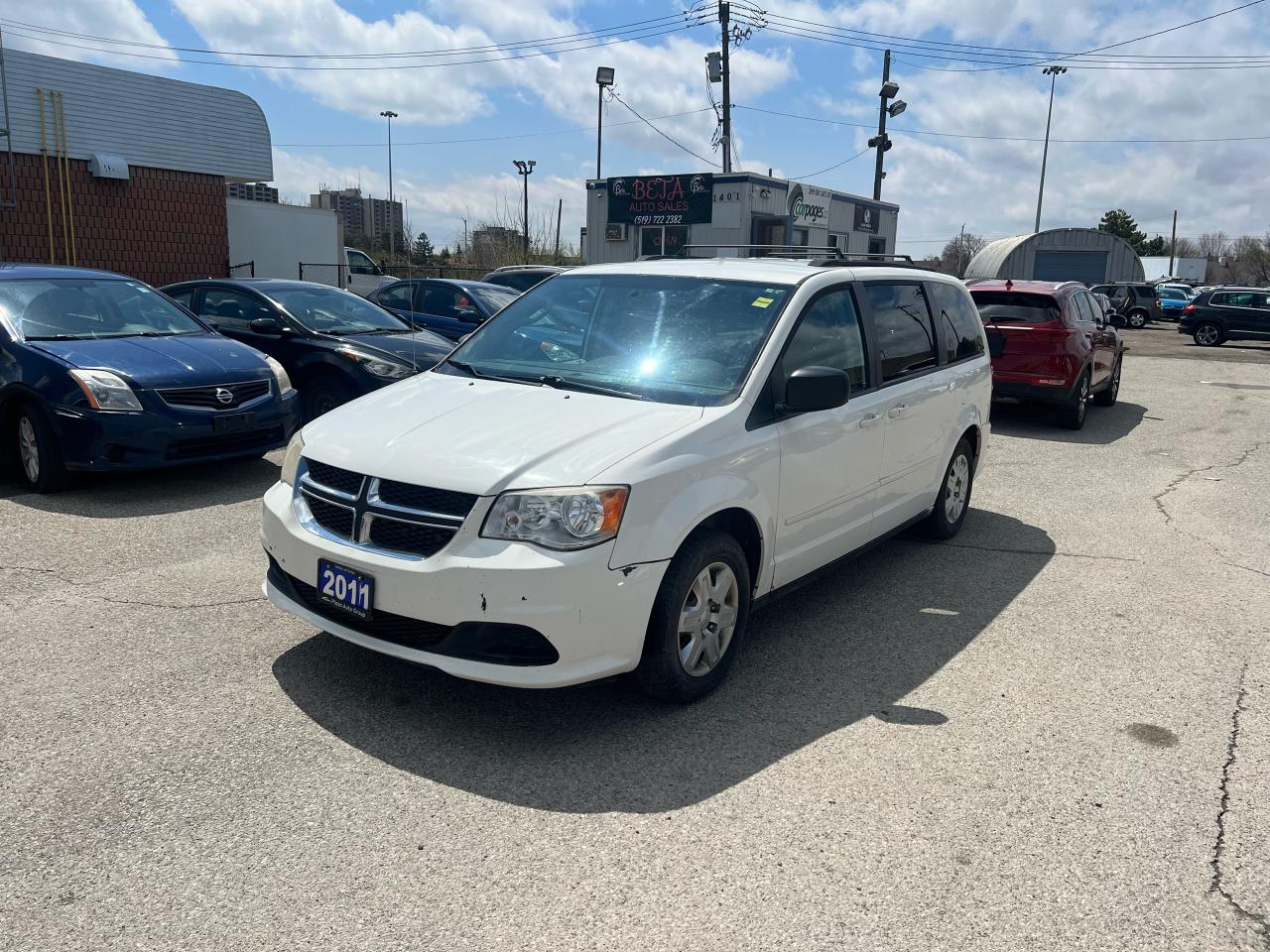 2011 Dodge Grand Caravan 4dr Wgn SXT - Photo #5