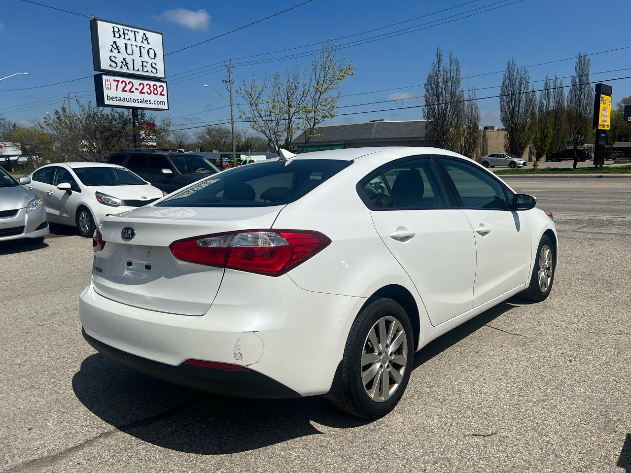 2014 Kia Forte LX - Photo #8