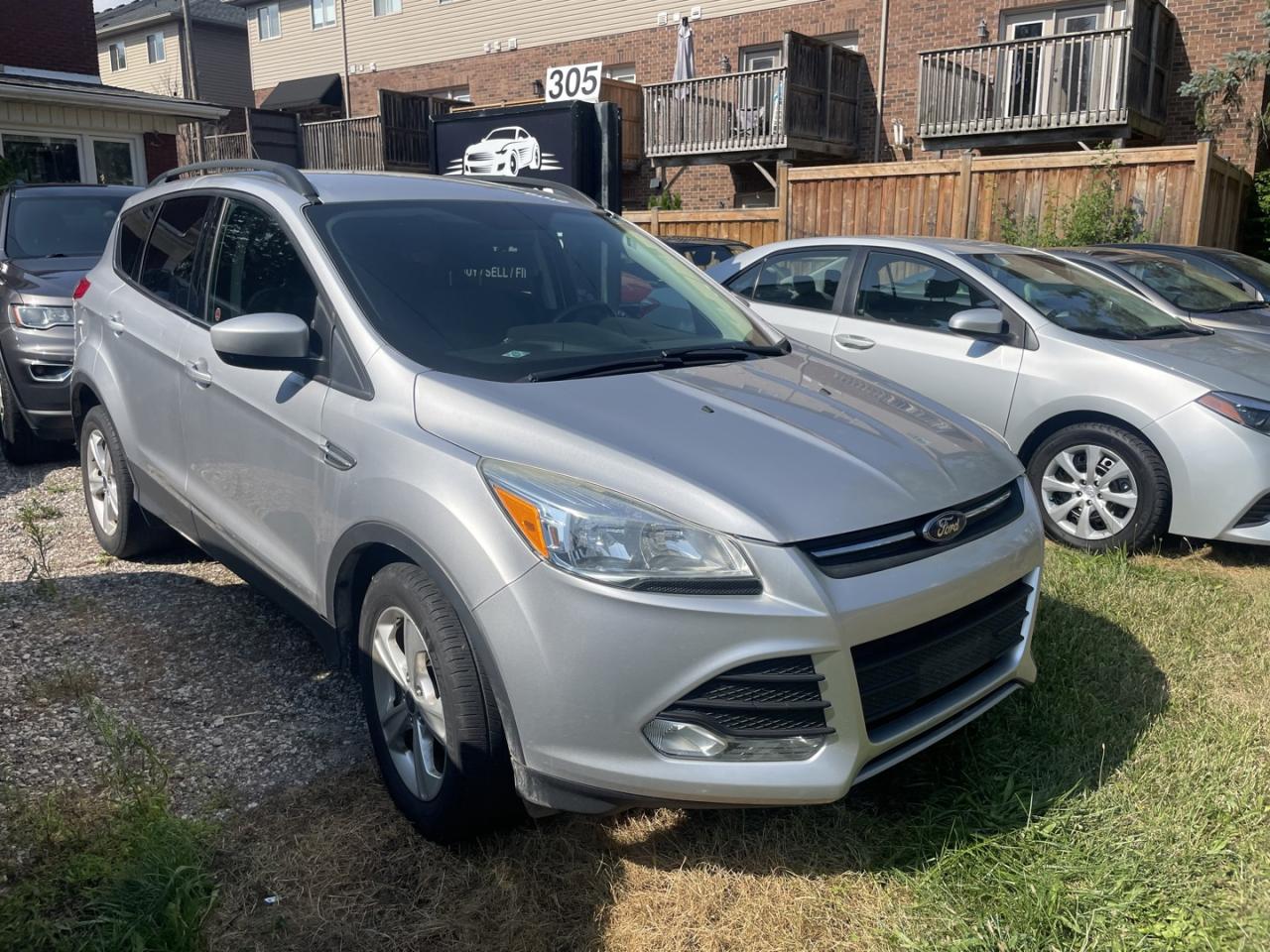 2016 Ford Escape SE FWD - Photo #2