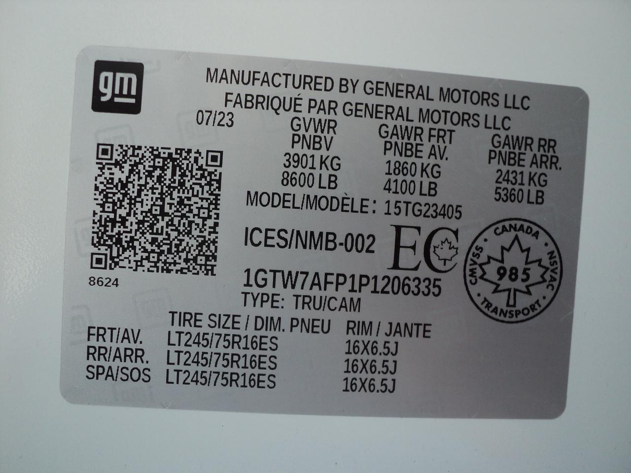 2023 GMC Savana Cargo Van 2500 RWD 4.3L6cylGas 135"WB BackUpCam - Photo #35