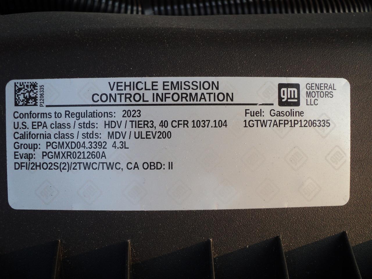 2023 GMC Savana Cargo Van 2500 RWD 4.3L6cylGas 135"WB BackUpCam Photo