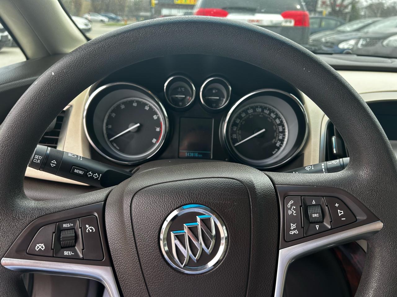 2012 Buick Verano 4dr Sdn w/1SB - Photo #9