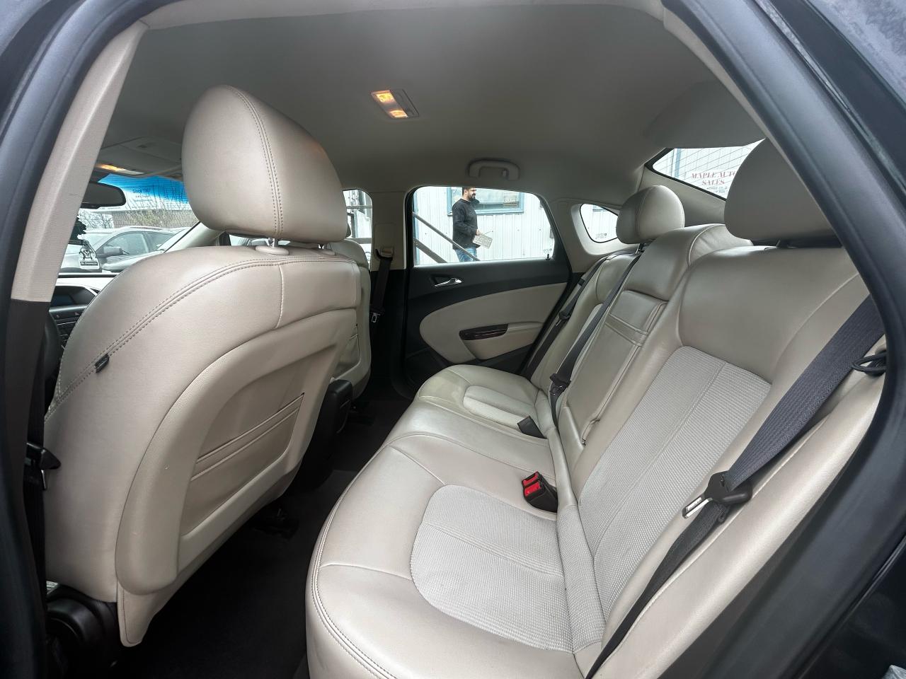 2012 Buick Verano 4dr Sdn w/1SB - Photo #10