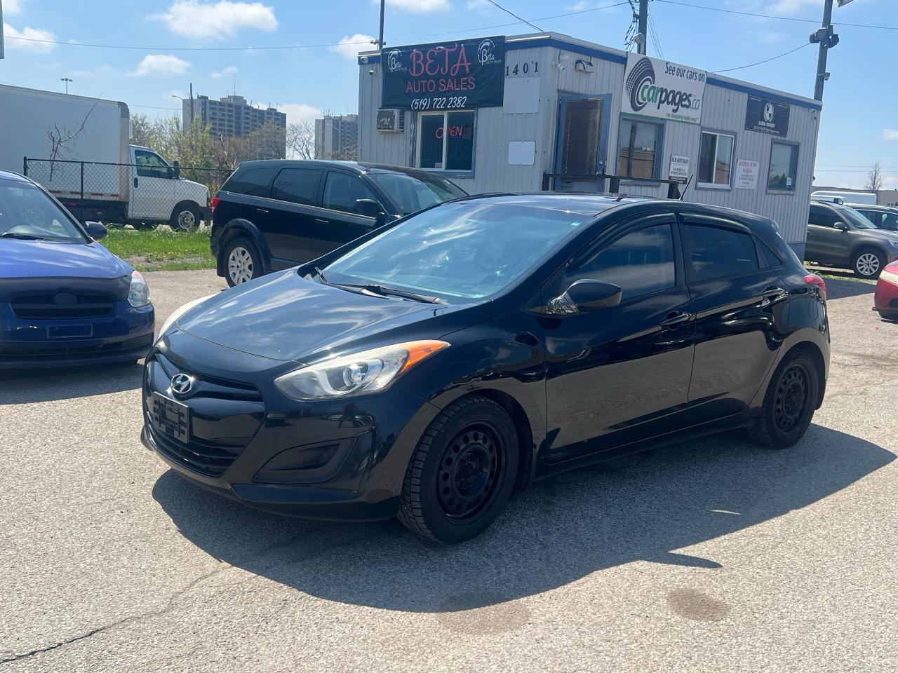 2015 Hyundai Elantra GT 5dr HB Auto GL - Photo #2