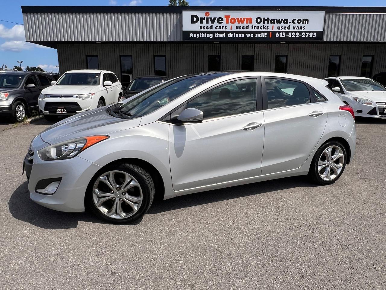 2014 Hyundai Elantra GT 5dr HB Auto SE - Photo #2