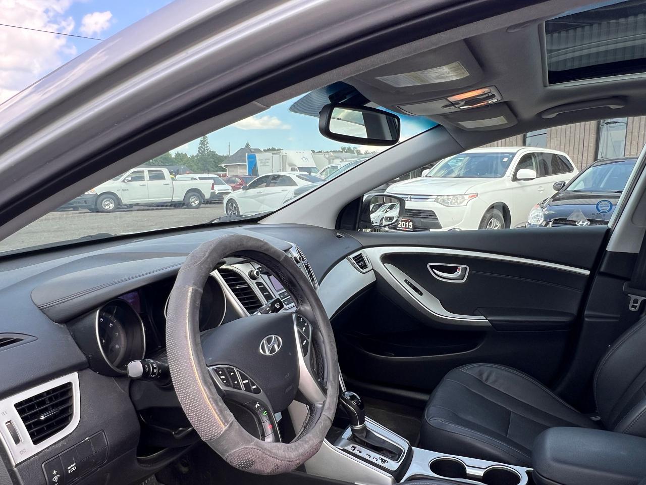 2014 Hyundai Elantra GT 5dr HB Auto SE - Photo #12