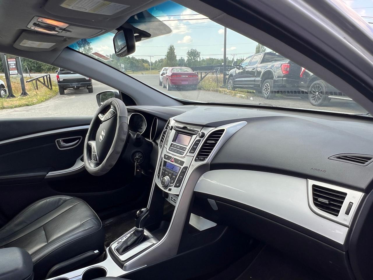 2014 Hyundai Elantra GT 5dr HB Auto SE - Photo #14